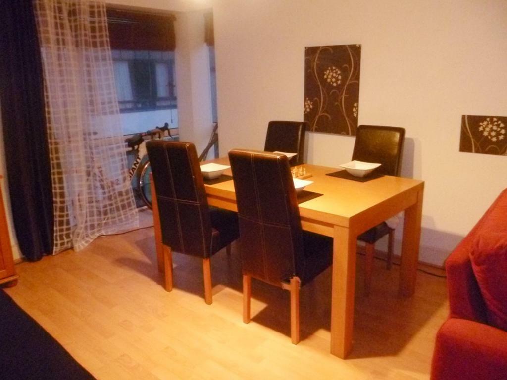 Luxury Town Centre Apartment Kinsale Exterior foto